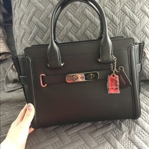 BNWT Coach Swagger 27 in black & gunmetal